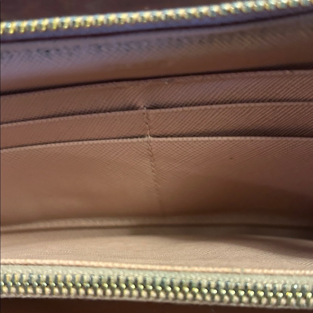 Prada Pink Saffiano Leather Bow Zip Wallet - Picture 9 of 11